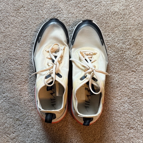 Nike Cream and Black Airmax Sneakers with Orange Soles - Picture 3 of 5